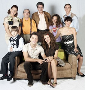 La Familia La Familia