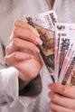 Mujer Dinero en Mano Mujer Dinero en Mano